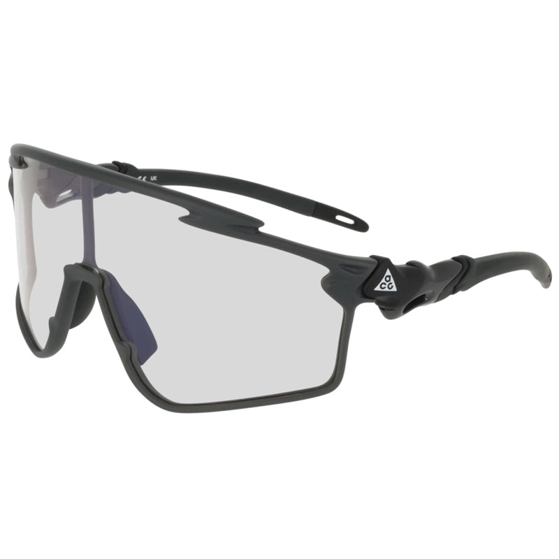 Occhiale da Sole Nike, Modello: IQ9351X Colore: 060