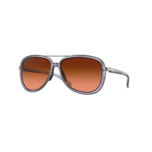 Carica l&#39;immagine nel visualizzatore di Gallery, Occhiale da Sole Oakley, Modello: 0OO4129 Colore: 26
