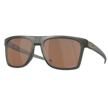 Carica l&#39;immagine nel visualizzatore di Gallery, Occhiale da Sole Oakley, Modello: 0OO9100 Colore: 910002