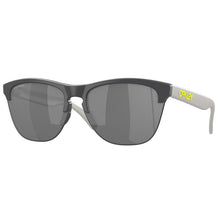 Carica l&#39;immagine nel visualizzatore di Gallery, Occhiale da Sole Oakley, Modello: 0OO9374 Colore: 51