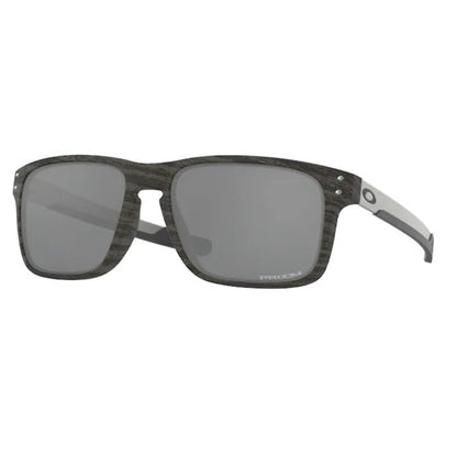 Occhiale da Sole Oakley, Modello: 0OO9384 Colore: 04