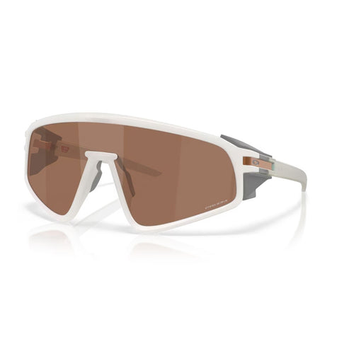 Occhiale da Sole Oakley, Modello: 0OO9404 Colore: 21