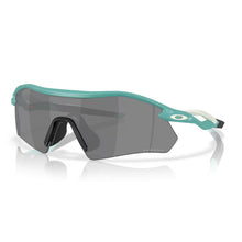 Carica l&#39;immagine nel visualizzatore di Gallery, Occhiale da Sole Oakley, Modello: 0OO9495D Colore: 04