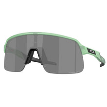 Carica l&#39;immagine nel visualizzatore di Gallery, Occhiale da Sole Oakley, Modello: 0OO9496 Colore: 11