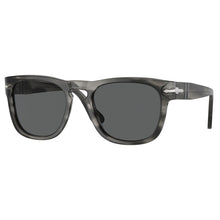 Carica l&#39;immagine nel visualizzatore di Gallery, Occhiale da Sole Persol, Modello: 0PO3333S Colore: 1192B1