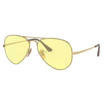 Occhiale da Sole Ray Ban, Modello: 0RB3689 Colore: 001T4