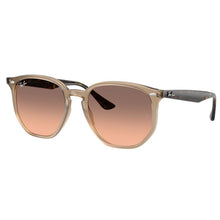 Carica l&#39;immagine nel visualizzatore di Gallery, Occhiale da Sole Ray Ban, Modello: 0RB4306 Colore: 678846