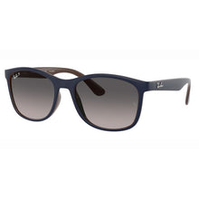 Carica l&#39;immagine nel visualizzatore di Gallery, Occhiale da Sole Ray Ban, Modello: 0RB4374 Colore: 6601M3
