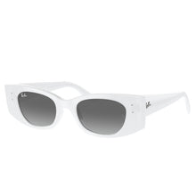 Carica l&#39;immagine nel visualizzatore di Gallery, Occhiale da Sole Ray Ban, Modello: 0RB4427 Colore: 675911