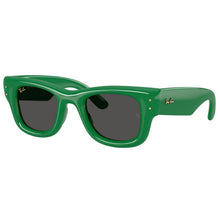Carica l&#39;immagine nel visualizzatore di Gallery, Occhiale da Sole Ray Ban, Modello: 0RB4940 Colore: 683487