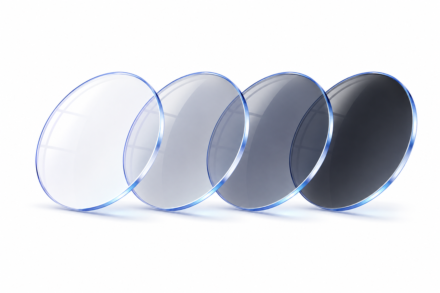 Lenti graduate monofocali fotocromatiche Essilor Transitions che si adattano automaticamente alla luce, da trasparenti in ambienti interni a scure all'esterno, per comfort visivo, protezione UV e visione nitida in ogni condizione.