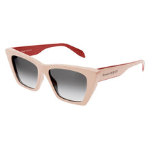 Carica l&#39;immagine nel visualizzatore di Gallery, Occhiale da Sole Alexander McQueen, Modello: AM0299S Colore: 005