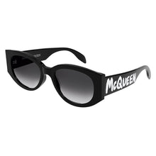 Carica l&#39;immagine nel visualizzatore di Gallery, Occhiale da Sole Alexander McQueen, Modello: AM0330S Colore: 001