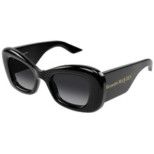 Carica l&#39;immagine nel visualizzatore di Gallery, Occhiale da Sole Alexander McQueen, Modello: AM0434S Colore: 001