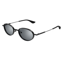 Carica l&#39;immagine nel visualizzatore di Gallery, Occhiale da Sole Alexander McQueen, Modello: AM0523S Colore: 004