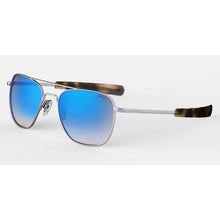 Carica l&#39;immagine nel visualizzatore di Gallery, Occhiale da Sole Randolph, Modello: AVIATOR Colore: MatteChromeNorthernLights