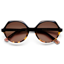 Carica l&#39;immagine nel visualizzatore di Gallery, Occhiale da Sole Etnia Barcelona, Modello: Fontana Colore: BKHV