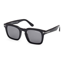 Carica l&#39;immagine nel visualizzatore di Gallery, Occhiale da Sole TomFord, Modello: FT0751 Colore: 01D