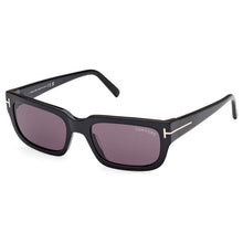 Carica l&#39;immagine nel visualizzatore di Gallery, Occhiale da Sole TomFord, Modello: FT1075 Colore: 01A