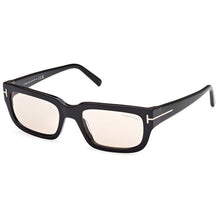 Carica l&#39;immagine nel visualizzatore di Gallery, Occhiale da Sole TomFord, Modello: FT1075 Colore: 01E