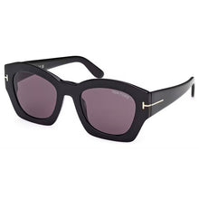 Carica l&#39;immagine nel visualizzatore di Gallery, Occhiale da Sole TomFord, Modello: FT1083 Colore: 01A