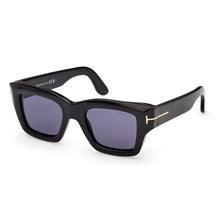 Carica l&#39;immagine nel visualizzatore di Gallery, Occhiale da Sole TomFord, Modello: FT1154 Colore: 01V