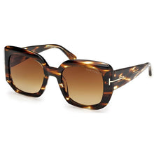 Carica l&#39;immagine nel visualizzatore di Gallery, Occhiale da Sole TomFord, Modello: FT1220 Colore: 55F