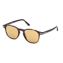 Carica l&#39;immagine nel visualizzatore di Gallery, Occhiale da Sole TomFord, Modello: FT1302 Colore: 52E