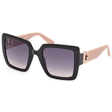 Carica l&#39;immagine nel visualizzatore di Gallery, Occhiale da Sole Guess, Modello: GU00103 Colore: 05W