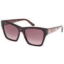 Carica l&#39;immagine nel visualizzatore di Gallery, Occhiale da Sole Guess, Modello: GU00113 Colore: 52F