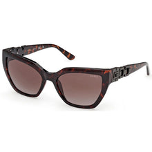Carica l&#39;immagine nel visualizzatore di Gallery, Occhiale da Sole Guess, Modello: GU00264 Colore: 52F