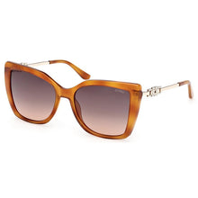 Carica l&#39;immagine nel visualizzatore di Gallery, Occhiale da Sole Guess, Modello: GU00266 Colore: 53F