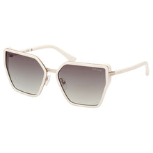 Carica l&#39;immagine nel visualizzatore di Gallery, Occhiale da Sole Guess, Modello: GU7871 Colore: 21P
