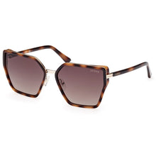 Carica l&#39;immagine nel visualizzatore di Gallery, Occhiale da Sole Guess, Modello: GU7871 Colore: 53F