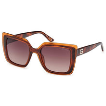 Carica l&#39;immagine nel visualizzatore di Gallery, Occhiale da Sole Guess, Modello: GU7908 Colore: 52F