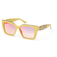 Carica l&#39;immagine nel visualizzatore di Gallery, Occhiale da Sole Guess, Modello: GU7915 Colore: 39X