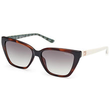 Carica l&#39;immagine nel visualizzatore di Gallery, Occhiale da Sole Guess, Modello: GU7919 Colore: 52P