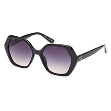 Carica l&#39;immagine nel visualizzatore di Gallery, Occhiale da Sole Guess, Modello: GU8292 Colore: 01B