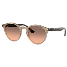 Carica l&#39;immagine nel visualizzatore di Gallery, Occhiale da Sole Ray Ban, Modello: RB2180 Colore: 678846