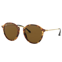 Carica l&#39;immagine nel visualizzatore di Gallery, Occhiale da Sole Ray Ban, Modello: RB2447 Colore: 1160